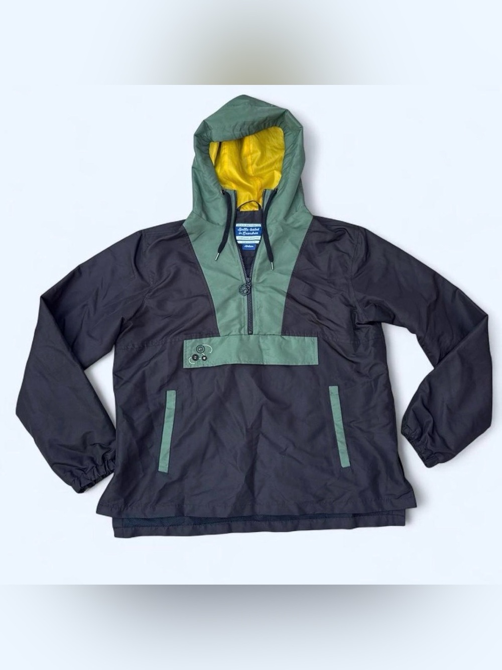 Battle Tested in Exandria Critical Role Anorak Black & Green Jacket Medium
